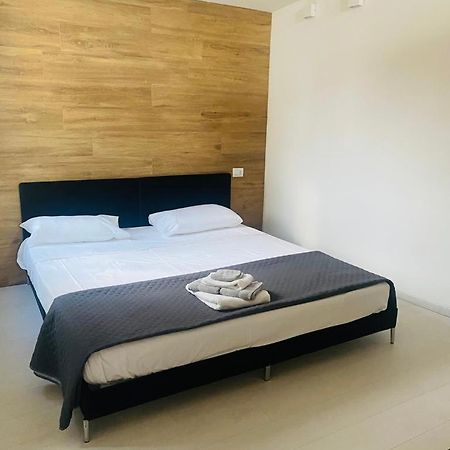 アレッツォResidenza Piazzetta San Michele-Loftアパートメント エクステリア 写真
