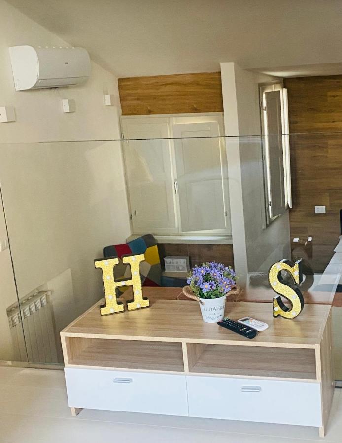 アレッツォResidenza Piazzetta San Michele-Loftアパートメント エクステリア 写真